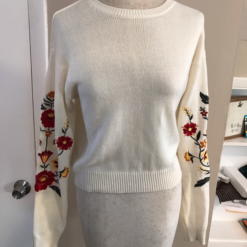 Embroidered floral sweater